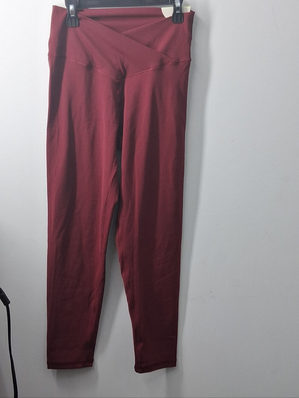 NWT OFFLINE by Aerie Real Me Crossover Leggings Size L 7/8 High Waisted Maroon